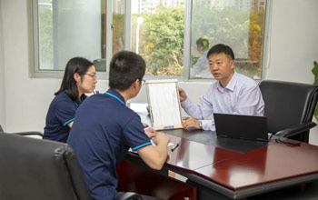 集工微故事丨洪昱斌：潜心钻研二十四载，，，，，，匠心铸就“膜”之路