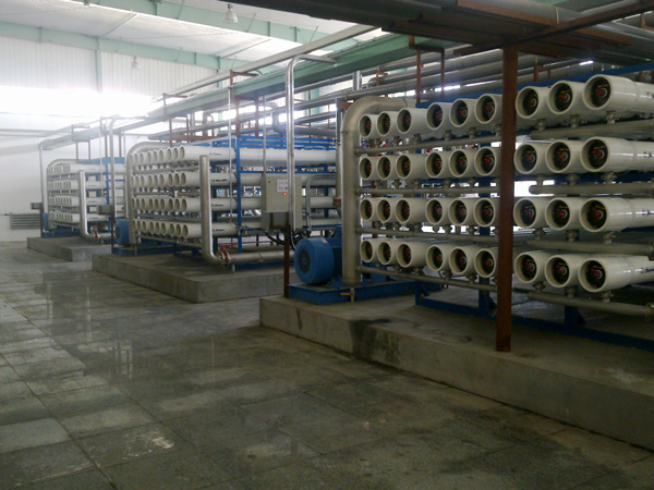 小型污水处置惩罚装备特点是什么？？？污水处置惩罚计划先容！